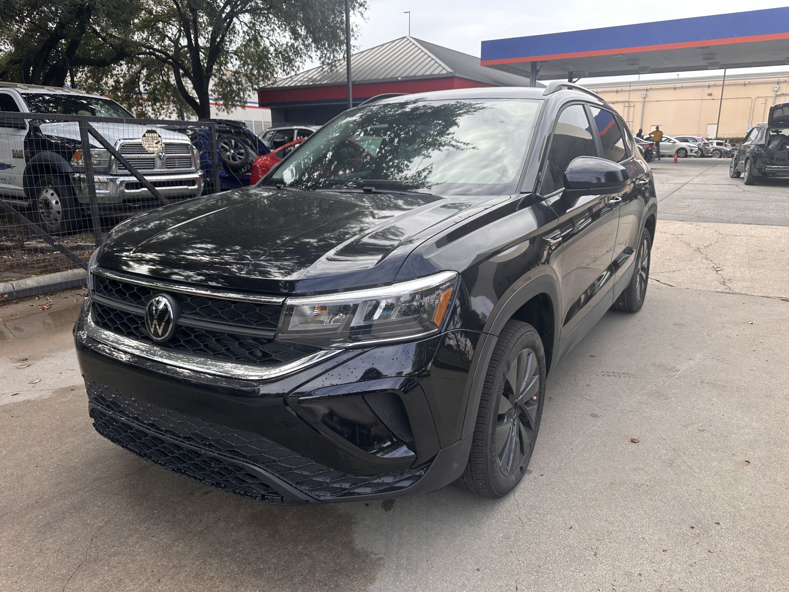 2024 Volkswagen Taos S