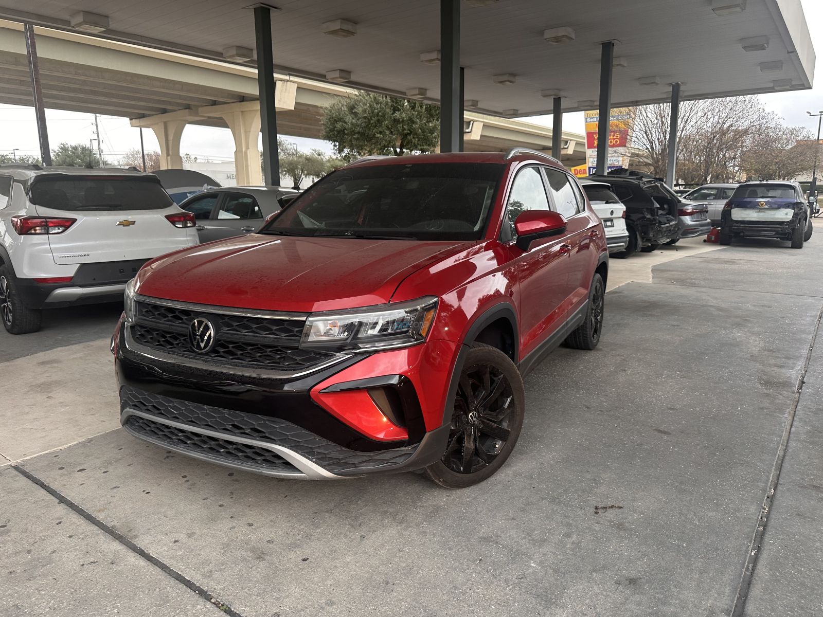 2023 Volkswagen Taos SE