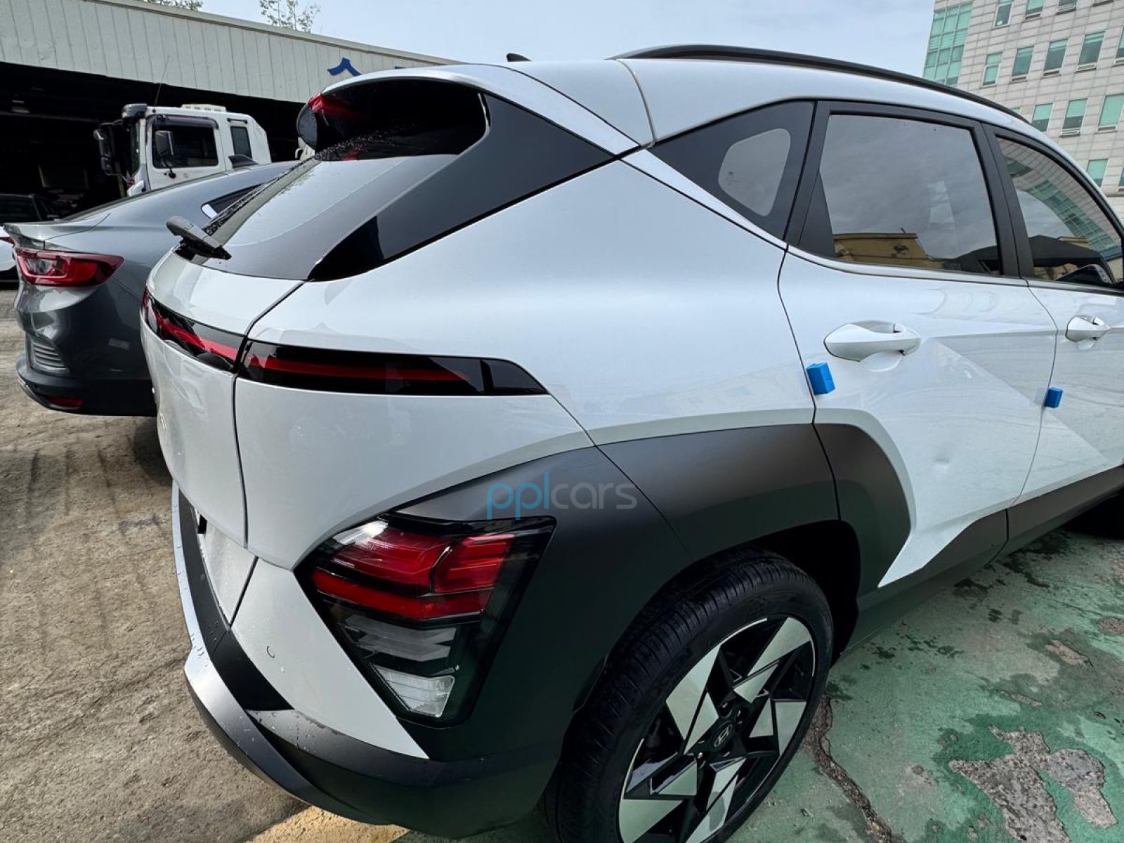 Make Hyundai