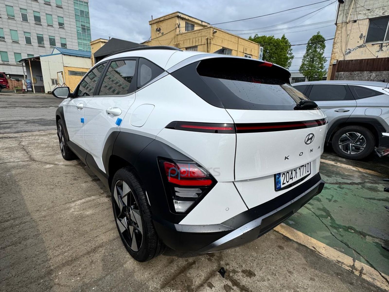 Make Hyundai