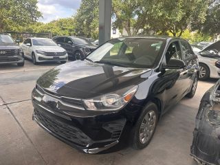 2022 Kia Rio 5-Door S