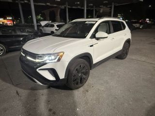 2024 Volkswagen Taos 4Motion SEL